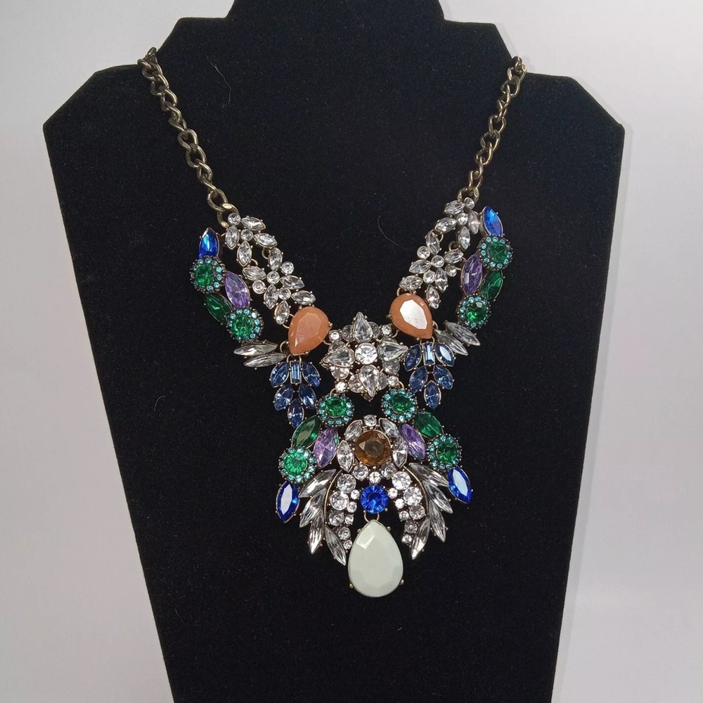 Elegant Multicolor Rhinestone Statement Necklace - image 2